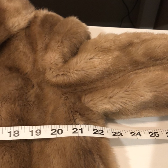 Vintage Light Brown Faux Fur Button Up Coat size 14 - Picture 13 of 15